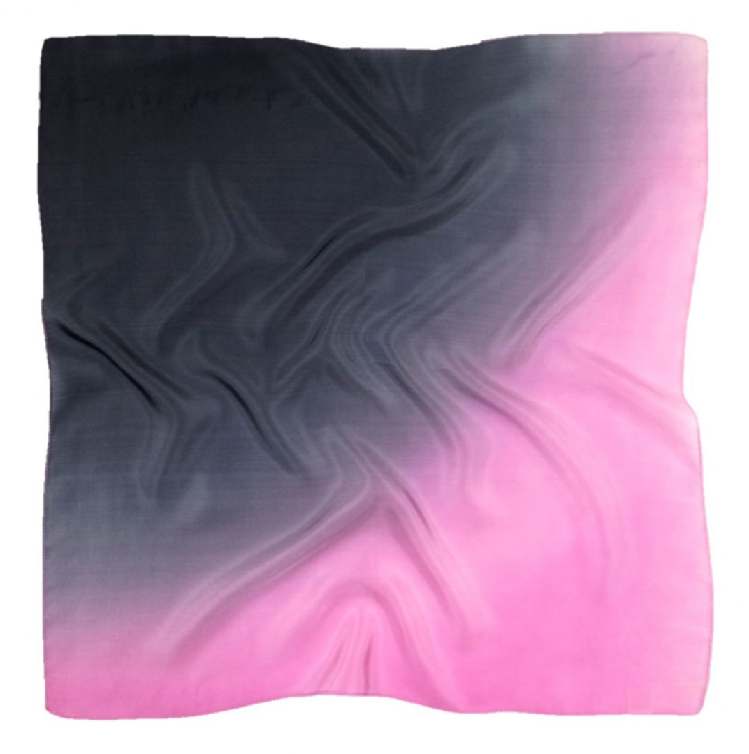 AC7-080 Hand-shaded silk scarf, 70x70cm(1)