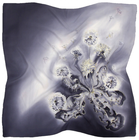AM7-532 Hand-painted silk scarf, 70x70 cm(1)