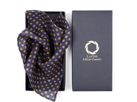 PW-010 Woolen Pocket Square with a pattern