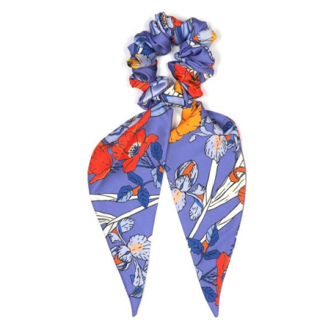 Hair accessories included in the Oriental Garden set