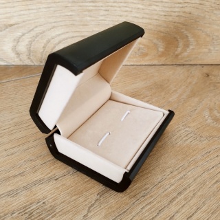 Cufflink box