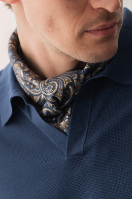 Men's silk scarf with a fashionable paisley pattern 60x60 cm
