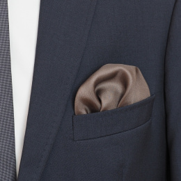 Elegantes Jacken-Einstecktuch aus Seide, braun, 30x30 cm