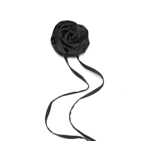 Jedwabny naszyjnik choker na szyję z różą grafitowy