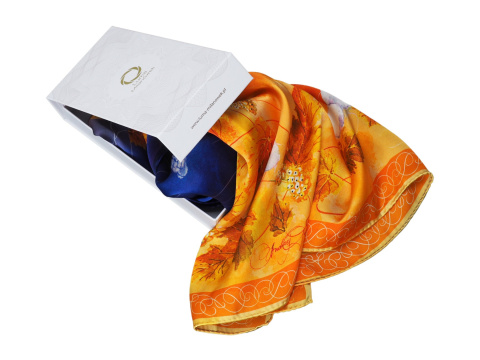 Pudełko prezentowe na apaszkę zamykane na magnes