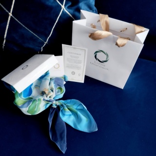 A decorative gift bag for silk accessories