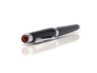 Silver Fountain Pen with Dark Amber