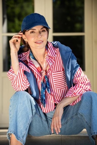 Jedwabna apaszka z ważką 68x68cm AD7-062