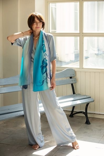 SZ-347 Blue-white hand painted silk long scarf, 170x45 cm