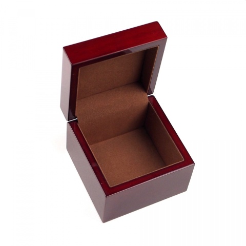 Silk tie in a wooden box KRD-560