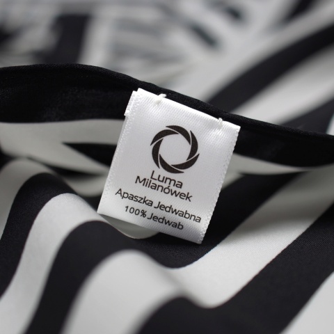 Silk scarf Maria Skłodowska-Curie 88x88 cm AD-047