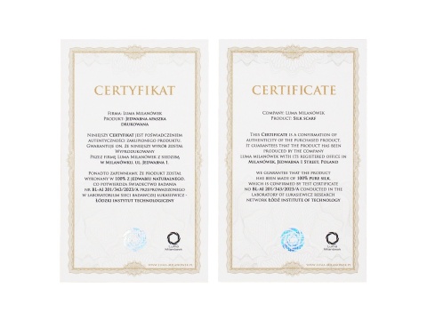 Apaszka jedwabna Wisława Szymborska Portret kobiecy 68x68cm AD7-501