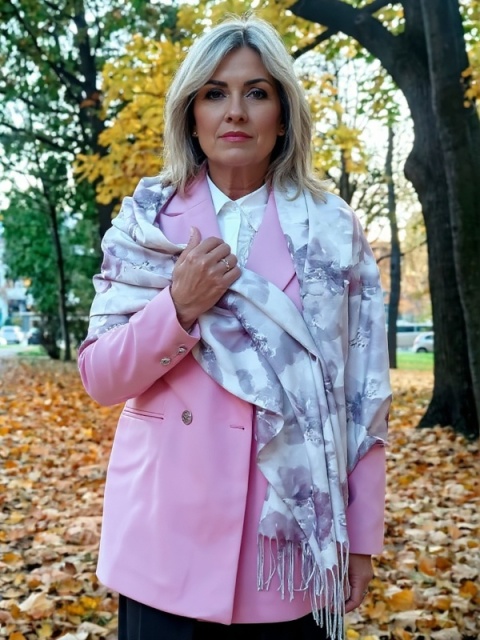 Winter scarf with floral pattern and fringes, pink, 200x70cm