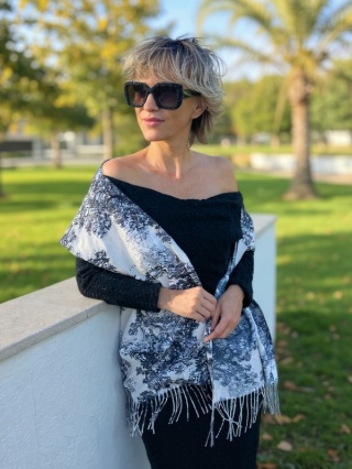 Toile de Jouy Collection winter scarf black 200x70cm