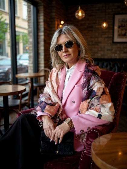 Women's winter scarf made of viscose 200x70cm CTCW-18