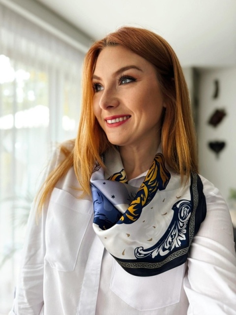 Unikat apaszka jedwabna dwustronna antyczna Grecja 68x68cm AD7-019