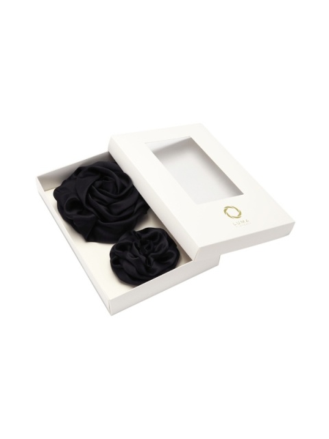 Set: silk rose brooch small + large black