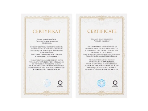 Jedwabna apaszka w koty 68x68cm AD7-084