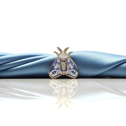 Silkworm lapel pin on a strong magnet PIN-09