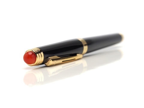 Gold fountain pen with carnelian WPZ-07