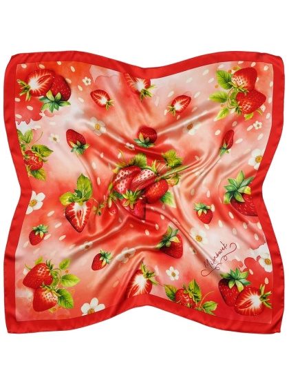 Double-sided silk scarf with strawberries from Milanówek 88x88cm AD-071