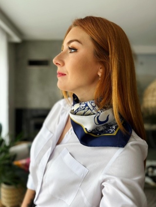 Unique double-sided silk scarf from ancient Greece 68x68cm AD7-023