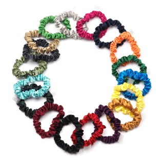 Satynowa gumka do włosów frotka scrunchie slim fioletowa beżowa