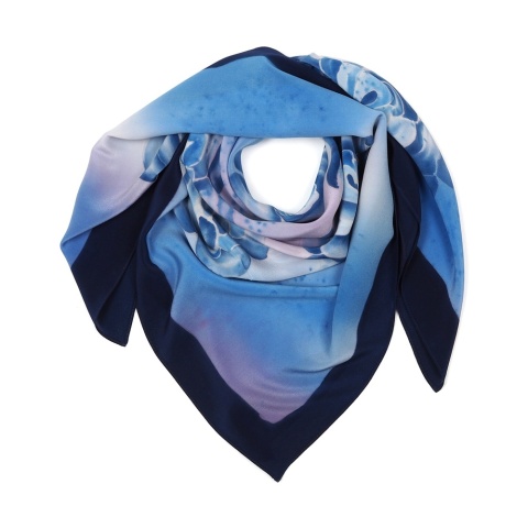 Hand-painted silk scarf 90x90 cm AM-011
