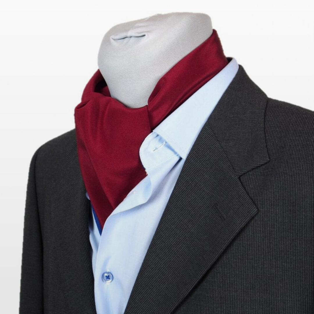 Jak wiązać apaszkę męską?